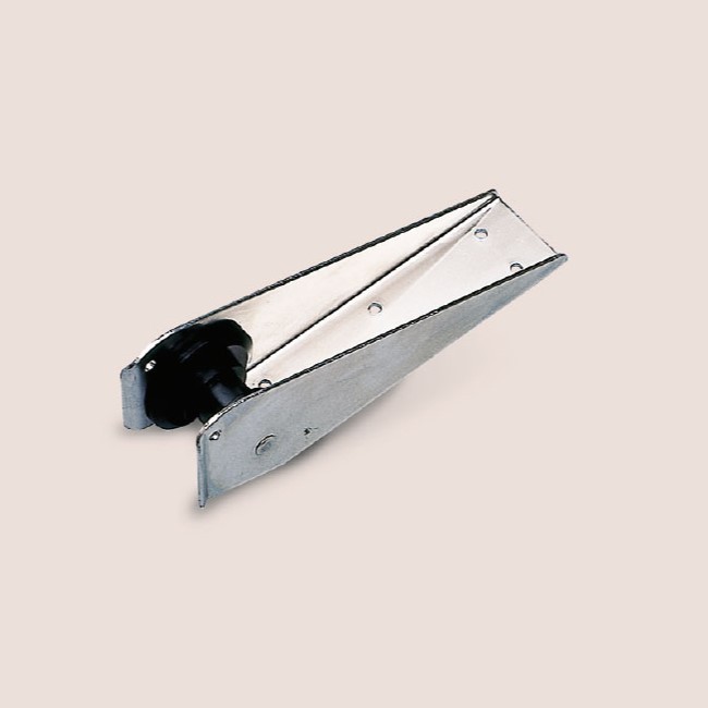 Art. 229.03 Stainless steel bow roller streight model.
