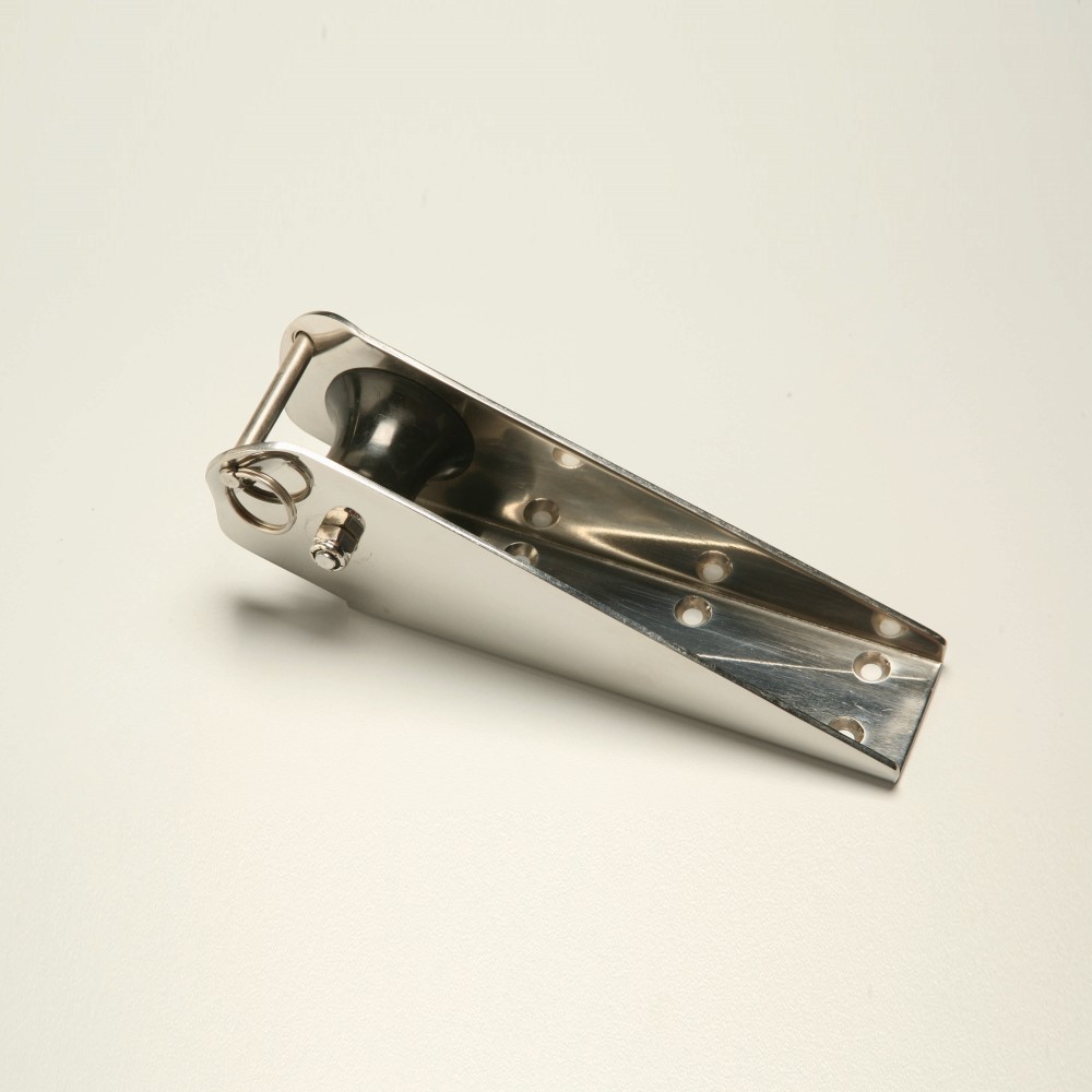 Art. 357.18 Stainless steel anchor roller