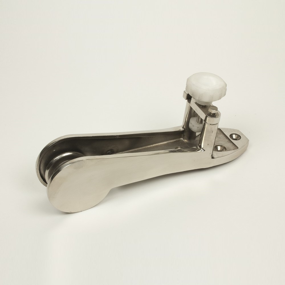 Art. 357.26 Bow roller in stainless steel 316