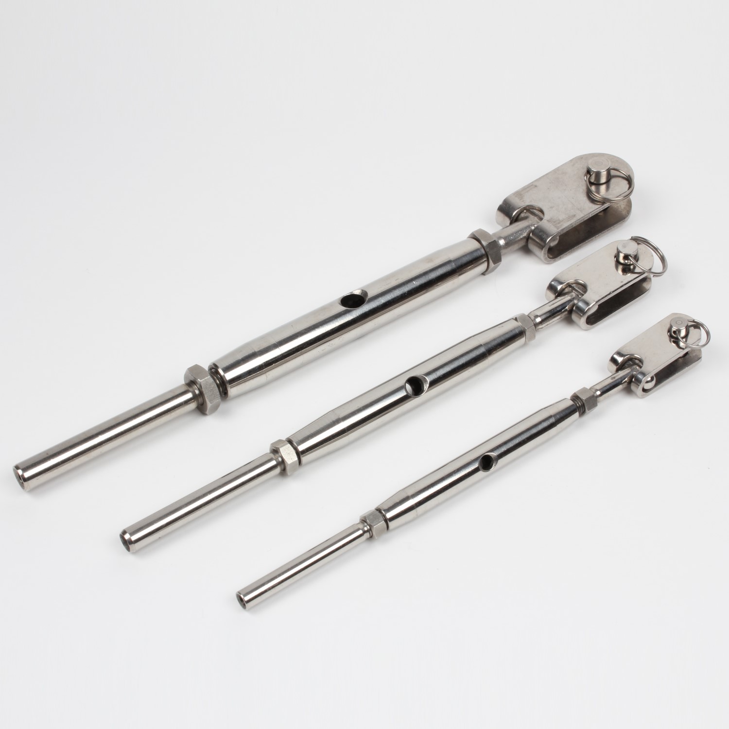 Art. 101.06 Rigging screws with swaging terminal