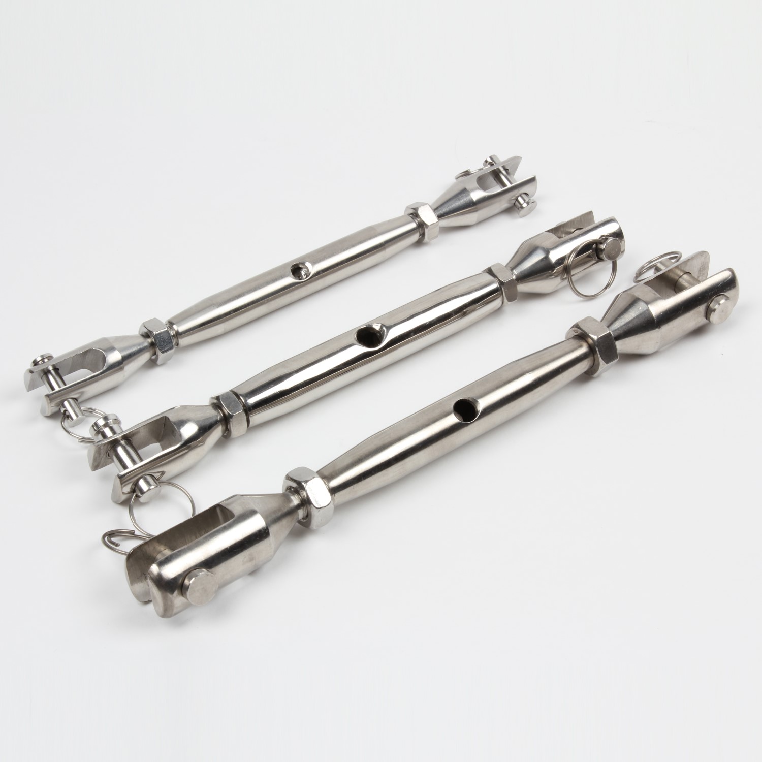 Art. 106.04 Rigging screws